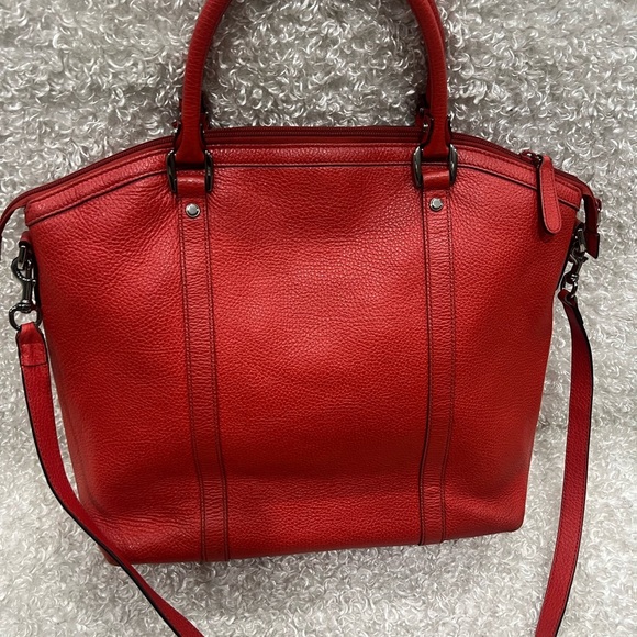 Gucci GG Charm Dome Leather Handbag. - Picture 6 of 16